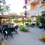 Otel Beyaz Saray 2*