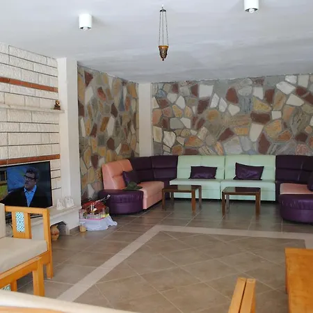 Otel Beyaz Saray