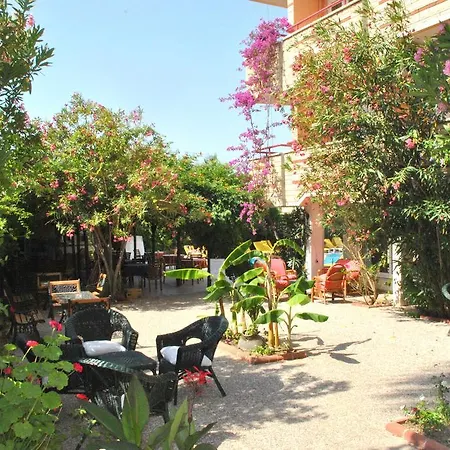 Ξενοδοχείο Beyaz Saray 2*