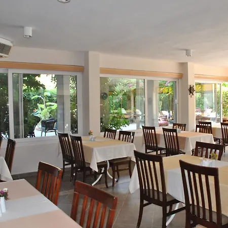 Beyaz Saray 2* Σιντέ