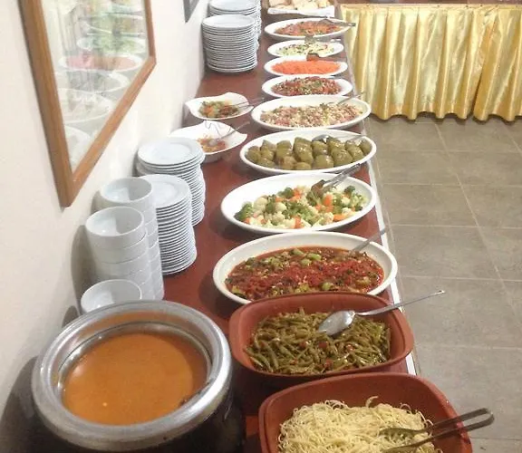 Beyaz Saray Hotel 2*